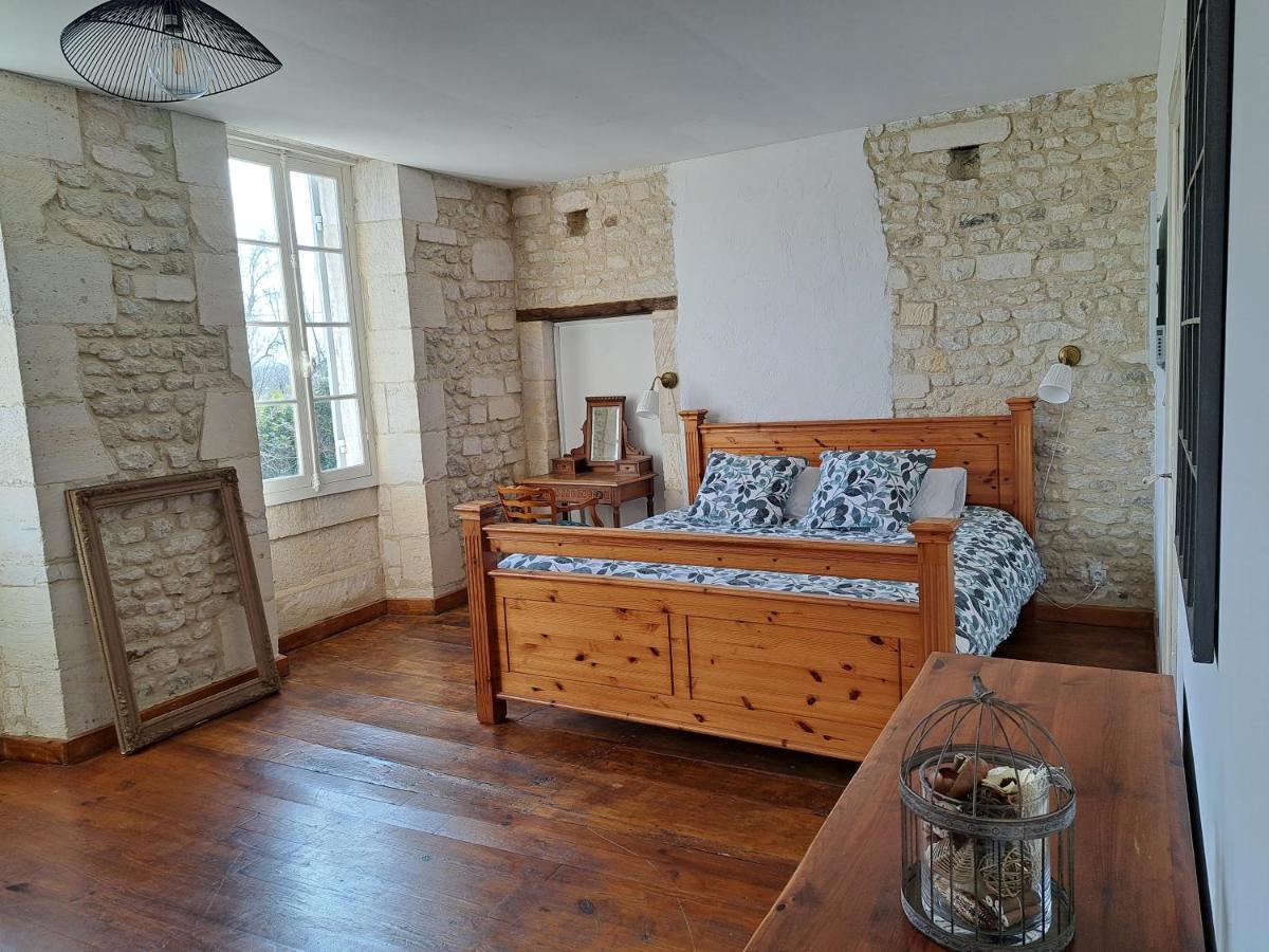 Le Moulin Etourneau - 3 Gites Avec 2 Piscines Champagnac  Экстерьер фото